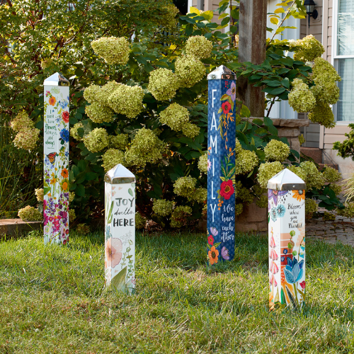 Studio M Art Poles